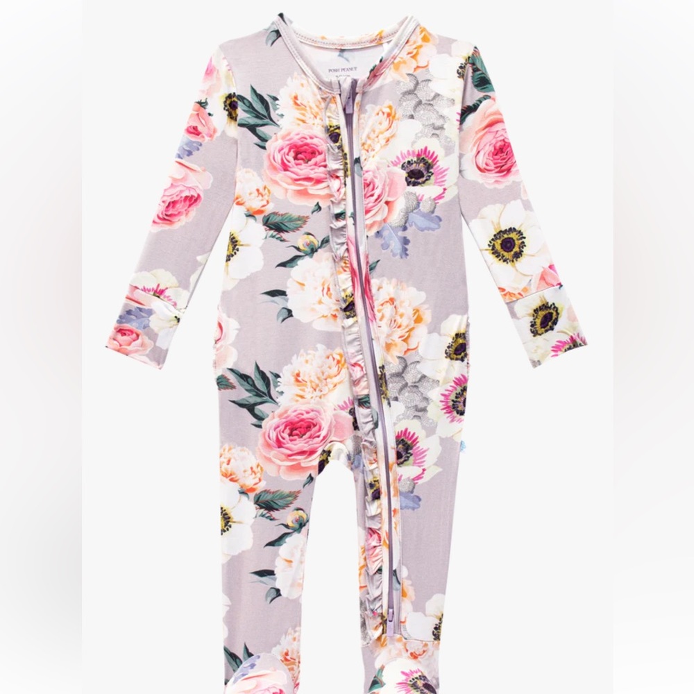 Posh Peanut French Gray Ruffled Zippered Footie 0-3M